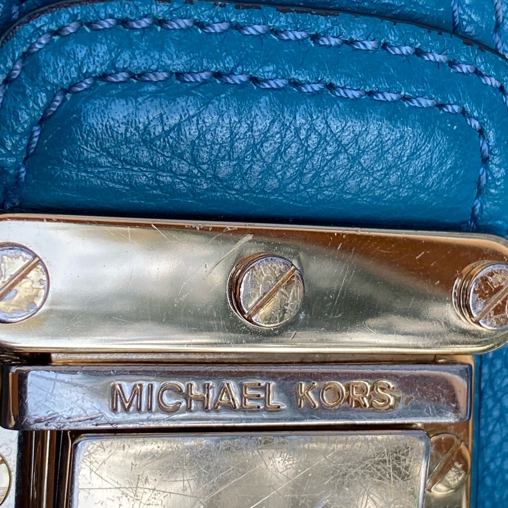 Michael Kors Crossbody Bag - Picture 3 of 5